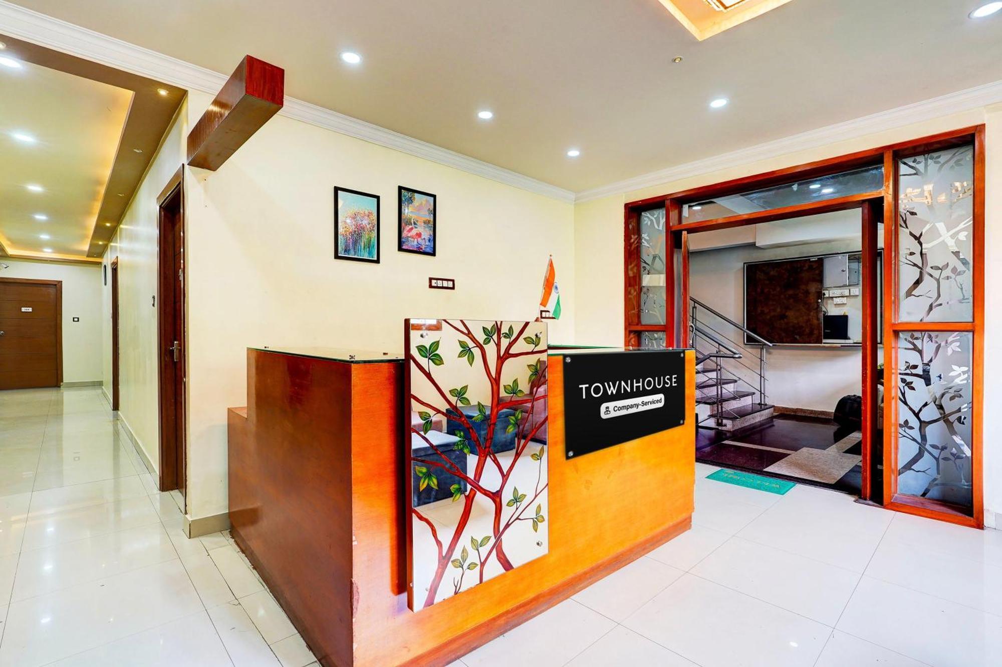 Super Townhouse Mg Road Near Commercial Street بنغالور المظهر الخارجي الصورة